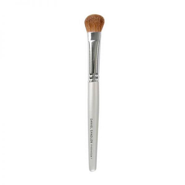 Daniel Sandler Eye Shadow Brush 1