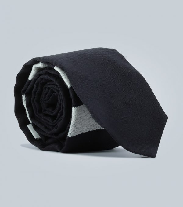 4-Bar wool tie