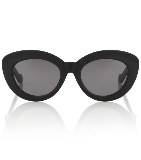 Cat-eye sunglasses