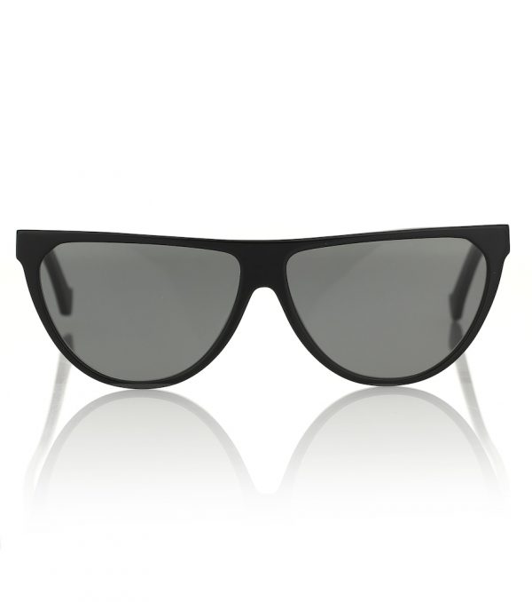 D-Frame sunglasses