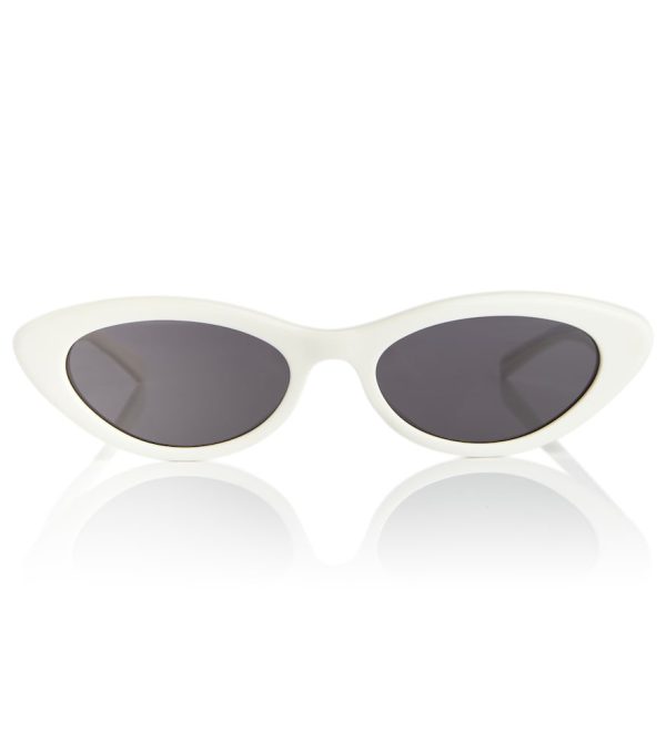 Cat-eye sunglasses