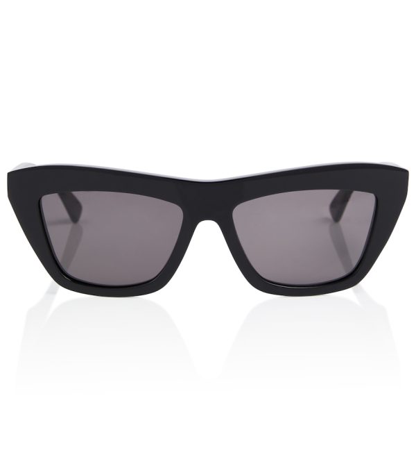 Cat-eye sunglasses