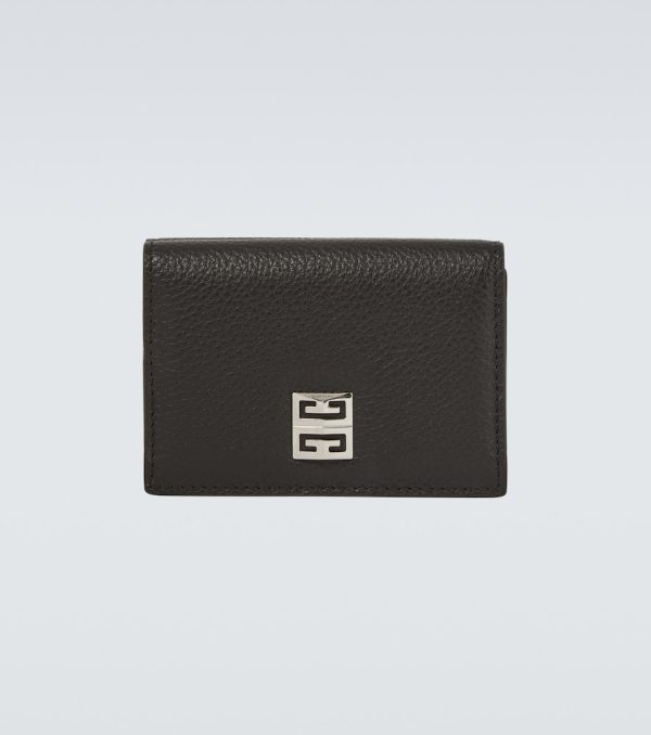 Compact leather wallet