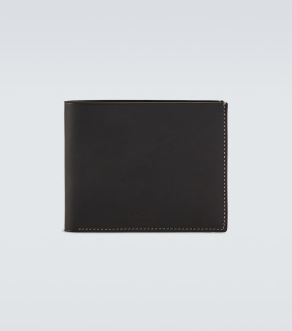 Leather bifold pocket wallet
