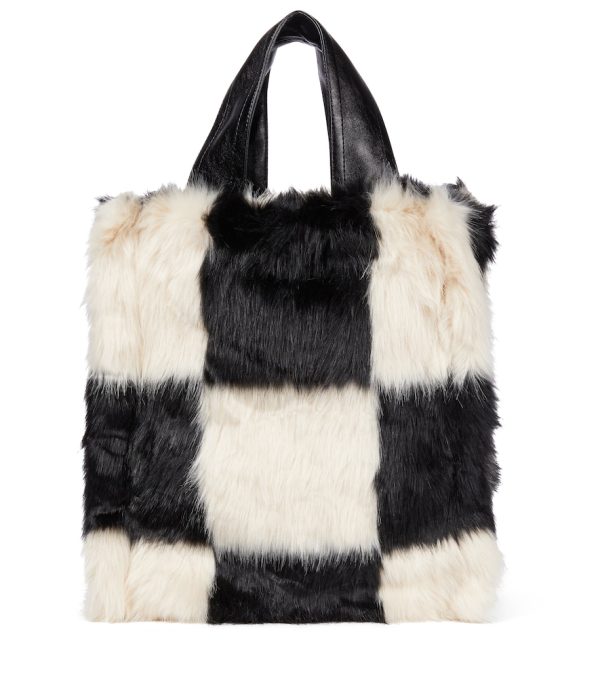 Leia checked faux fur tote