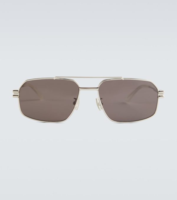 Metal-frame aviator sunglasses
