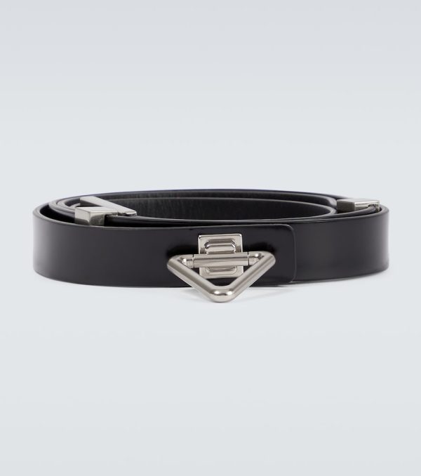 Point lock leather belt