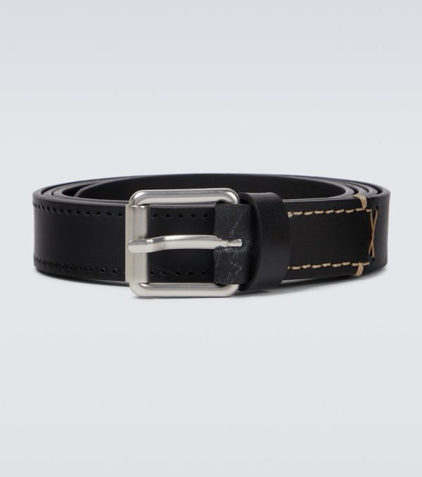 Reversible thin leather belt