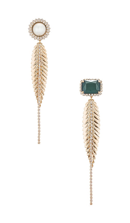 Anton Heunis Asymmetric Leaf Pendant Mismatch Earrings in Metallic Gold.