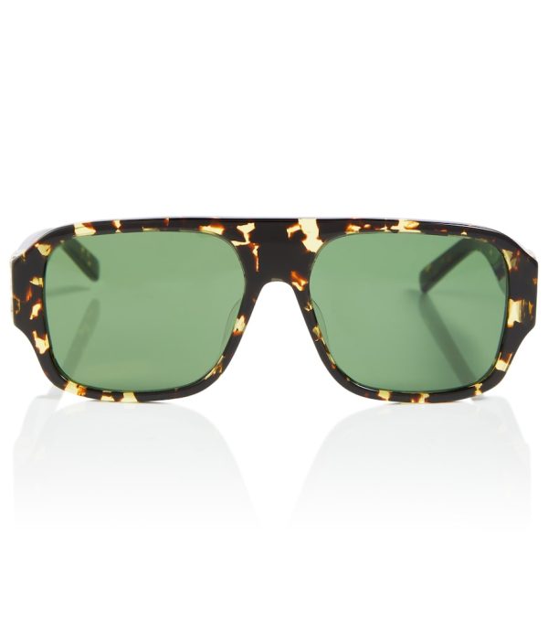 Flat-brow tortoiseshell sunglasses