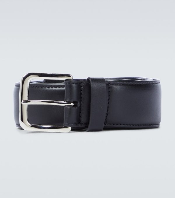 Leather belt