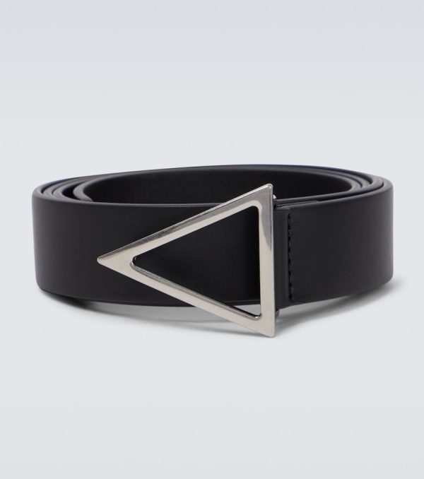 Triangle buckle leather belt